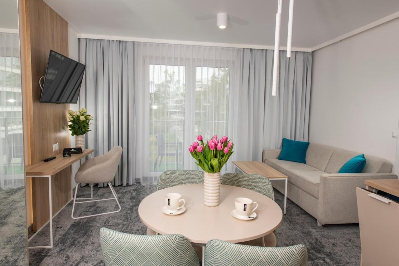 Aquamarine Mielno Apartment Миелно Екстериор снимка